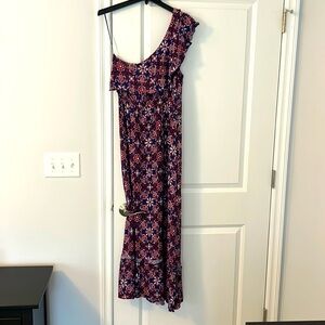Francesca’s paisley, one-shoulder, maxi dress. Size L.